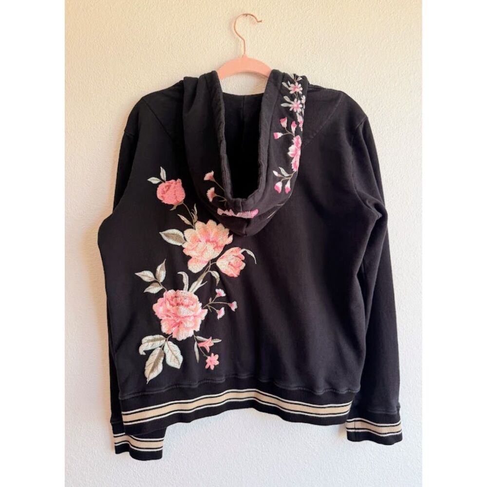 Johnny Was Vienna Pullover Floral Embroidered Hoodie Sweatshirt in Black size M - Picture 12 of 14